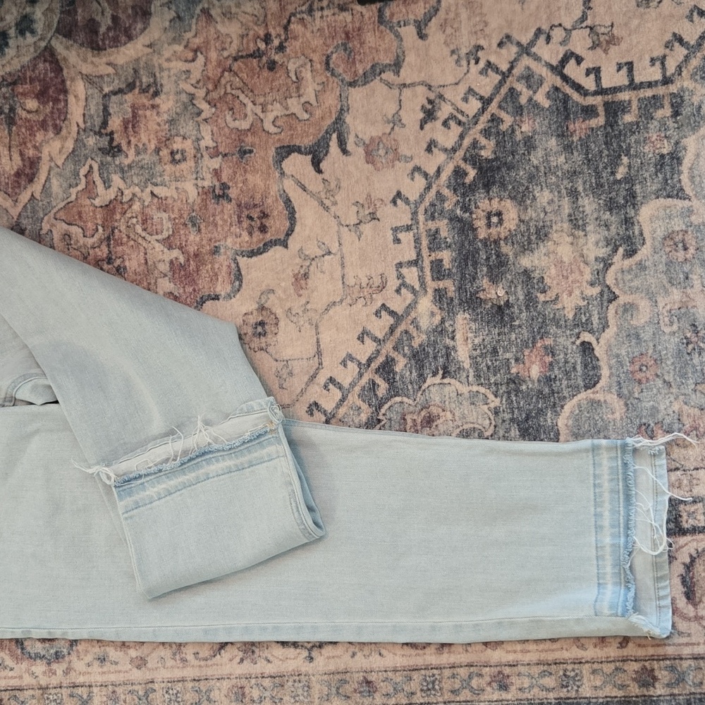 Light Wash Jeans - Picture 2 of 4